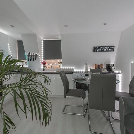 Parade Gardens Boutique Apartments- Central, Grade I Listed, 4K Tvs, Hidden Views Bath Dış mekan fotoğraf