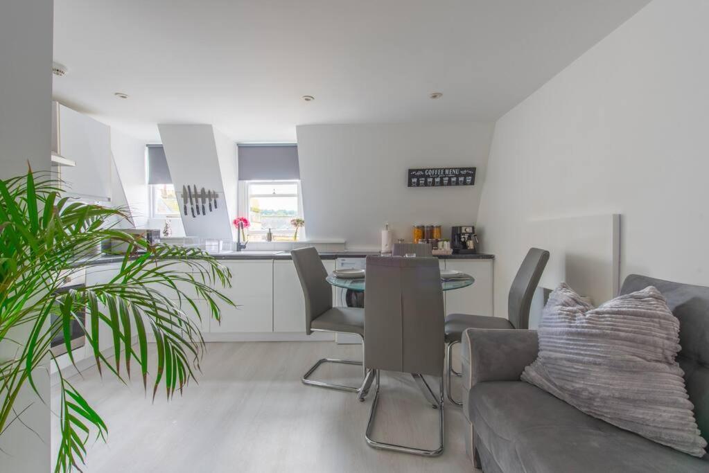 Parade Gardens Boutique Apartments- Central, Grade I Listed, 4K Tvs, Hidden Views Bath Dış mekan fotoğraf