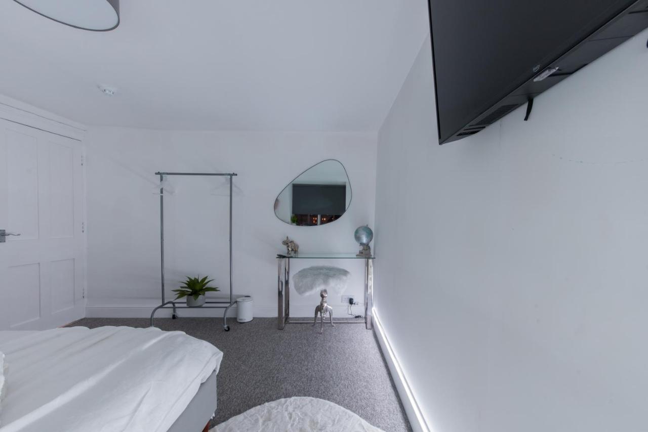Parade Gardens Boutique Apartments- Central, Grade I Listed, 4K Tvs, Hidden Views Bath Dış mekan fotoğraf