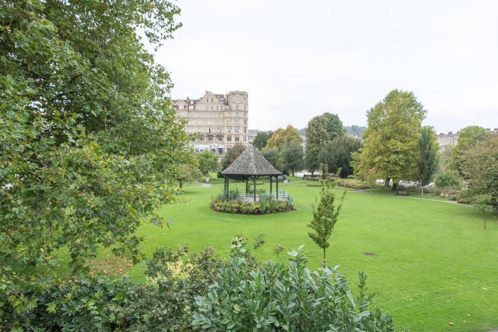 Parade Gardens Boutique Apartments- Central, Grade I Listed, 4K Tvs, Hidden Views Bath Dış mekan fotoğraf